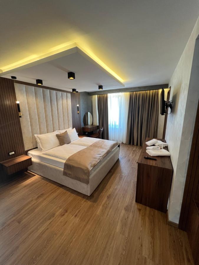 Hotel Palace San Valentino أوماغ المظهر الخارجي الصورة