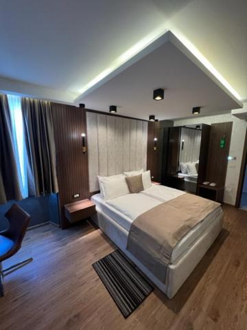 Hotel Palace San Valentino أوماغ المظهر الخارجي الصورة