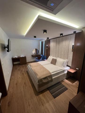Hotel Palace San Valentino أوماغ المظهر الخارجي الصورة
